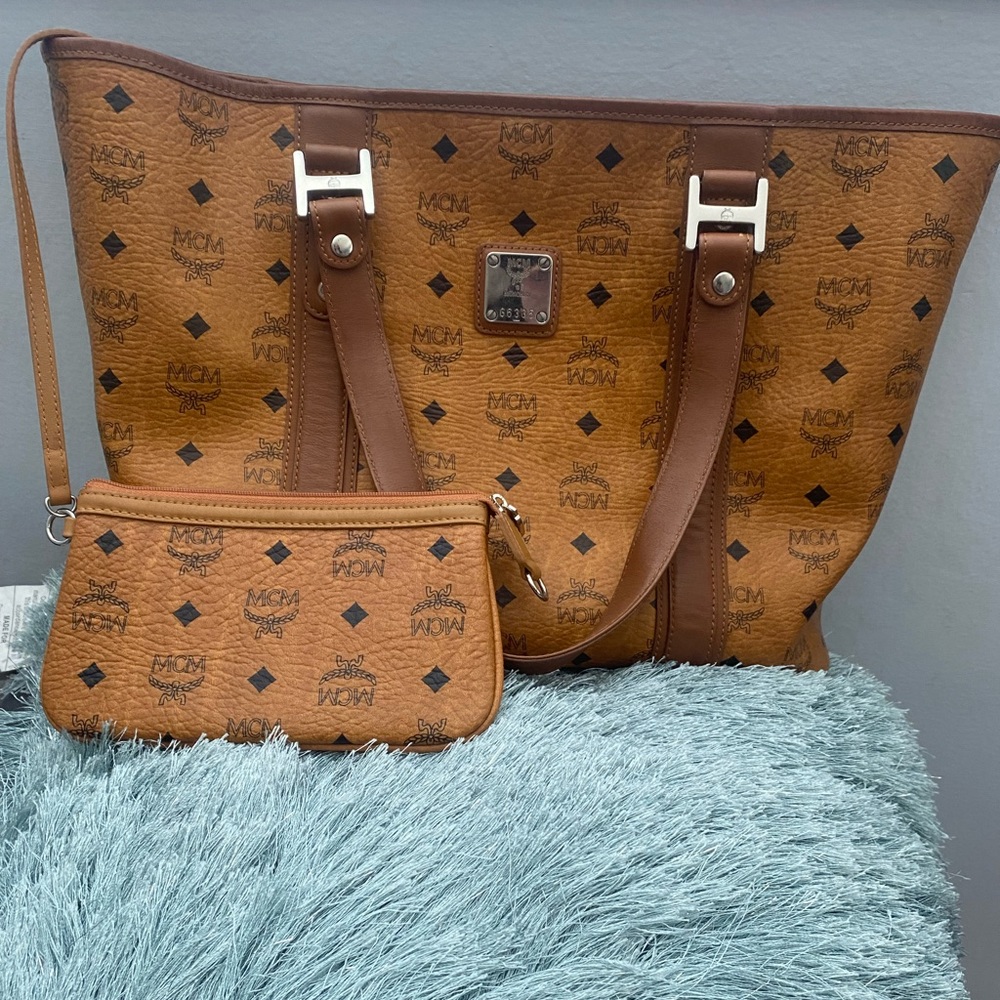 MCM Tote bag - Authentic